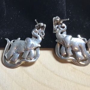 Adorable sterling signed elephant earrings